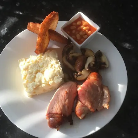 Richmond House Bed & Breakfast 3*